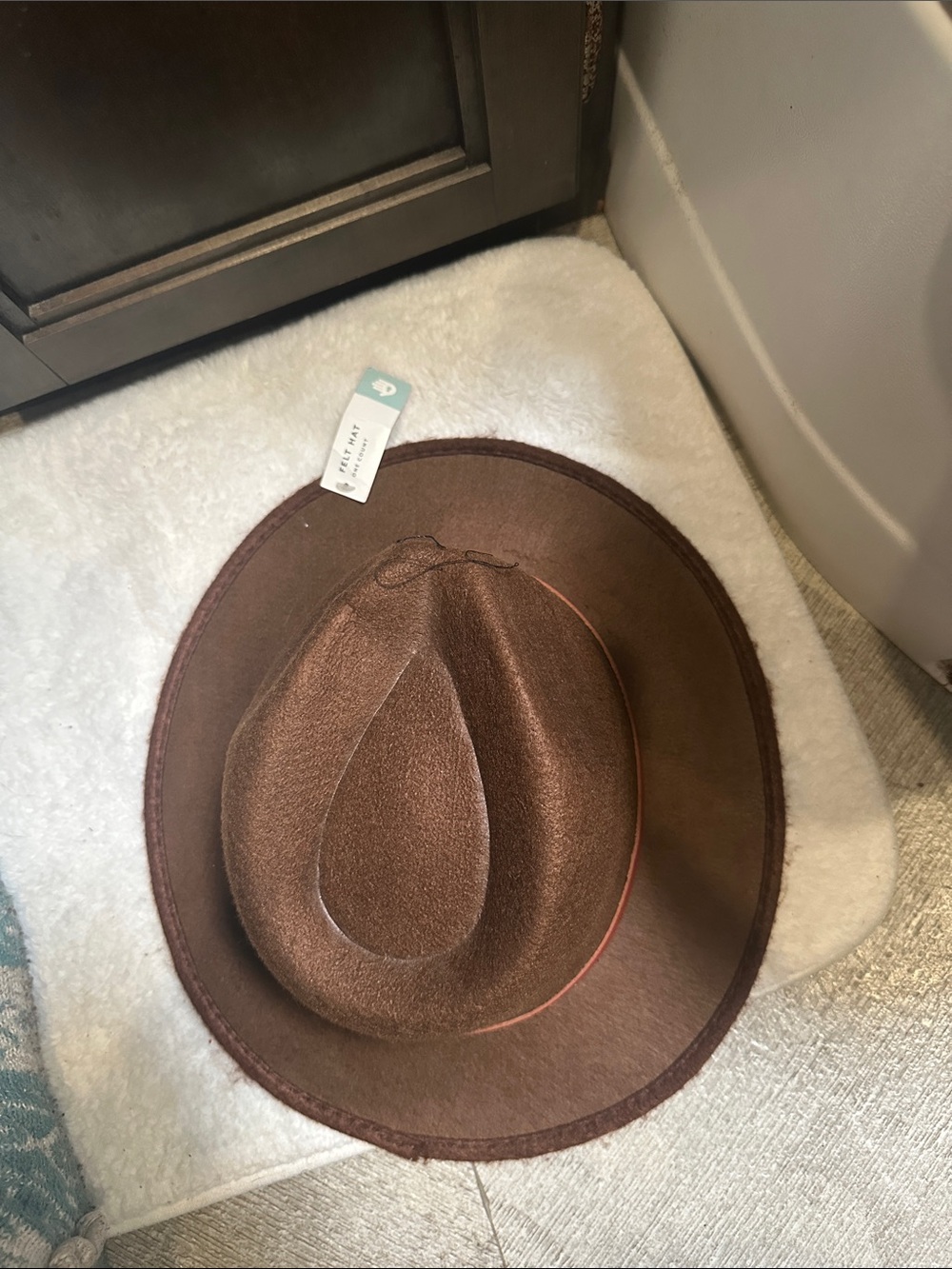 Classic Brown Felt Fedora Hat - Unbranded